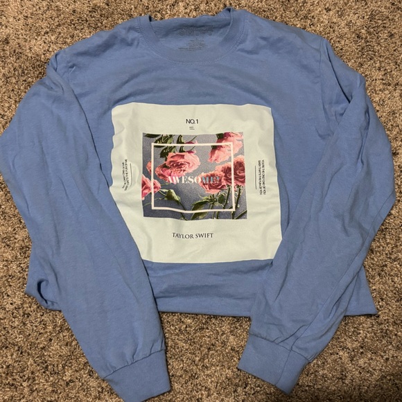 Taylor Swift Tops - Taylor Swift ME! Long sleeve crop tee